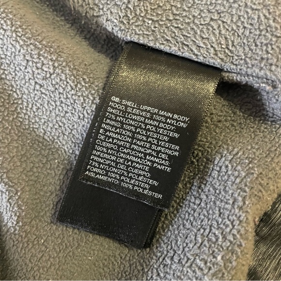 The North Face Coat - Picture 6 of 6